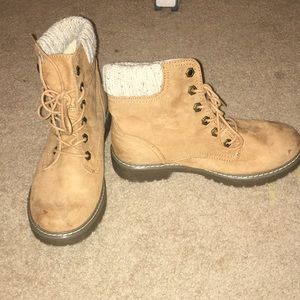 Tan ankle lace up boots